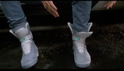 derivación Apretar césped 10 Interesting Facts About Marty McFly's Shoes From "Back to the Future 2"  - The Geek Twins
